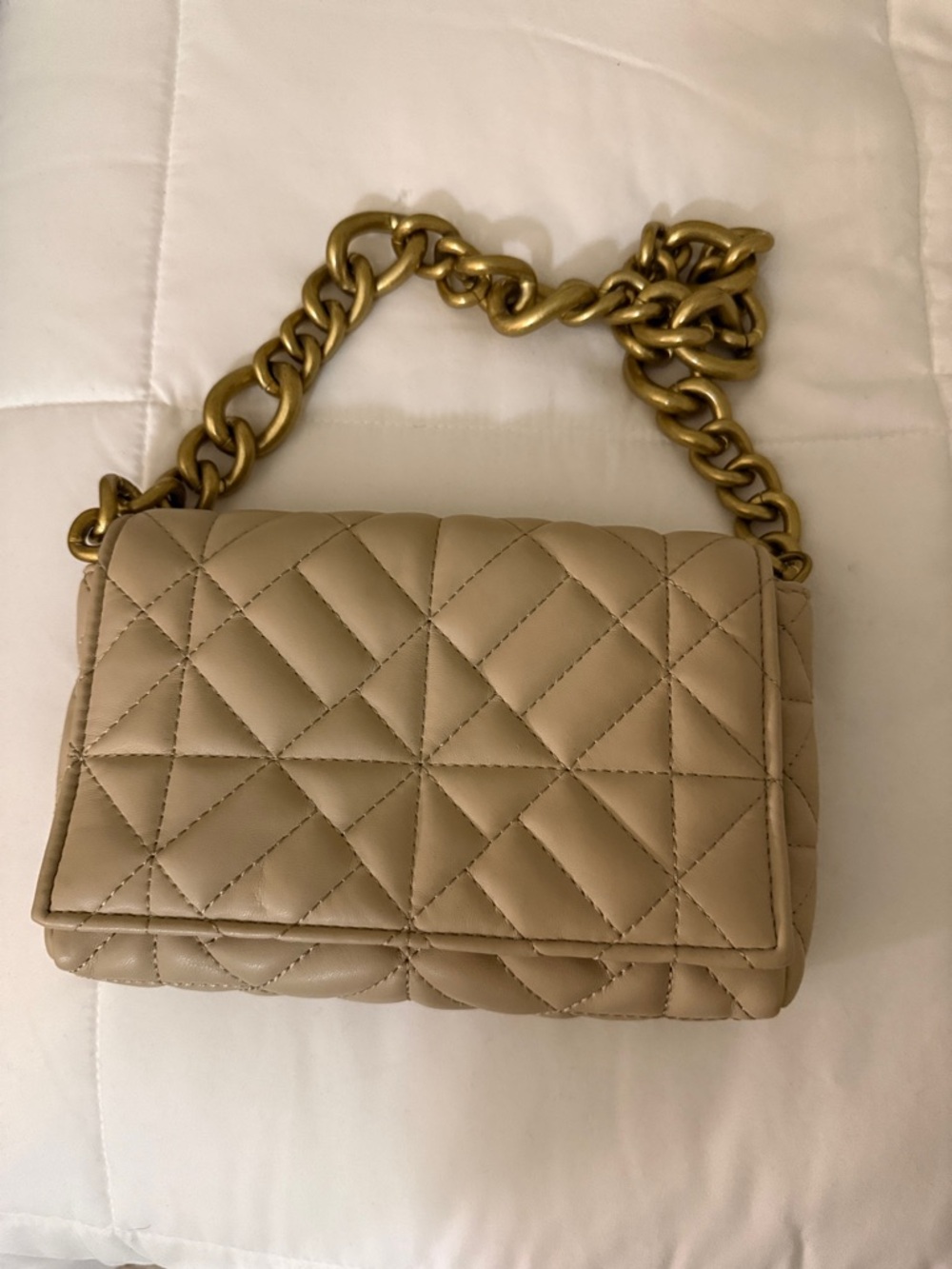 Zara new Quilted Chain-Handle Shoulder Bag in Beige